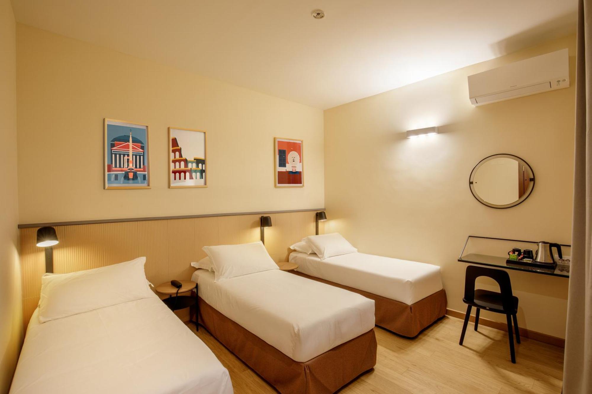 Triple Room