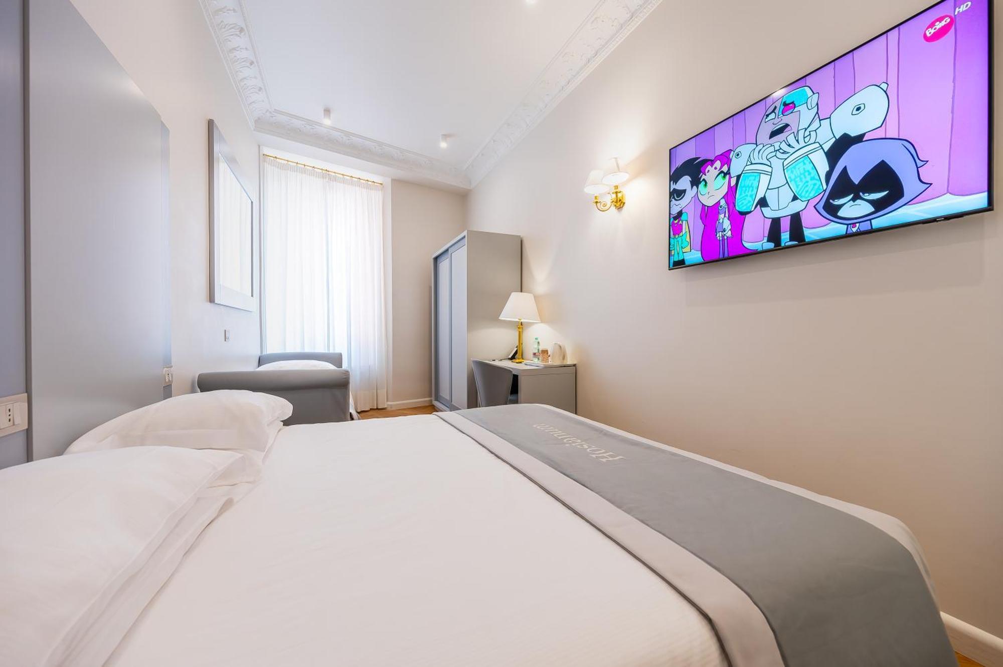 Triple Room