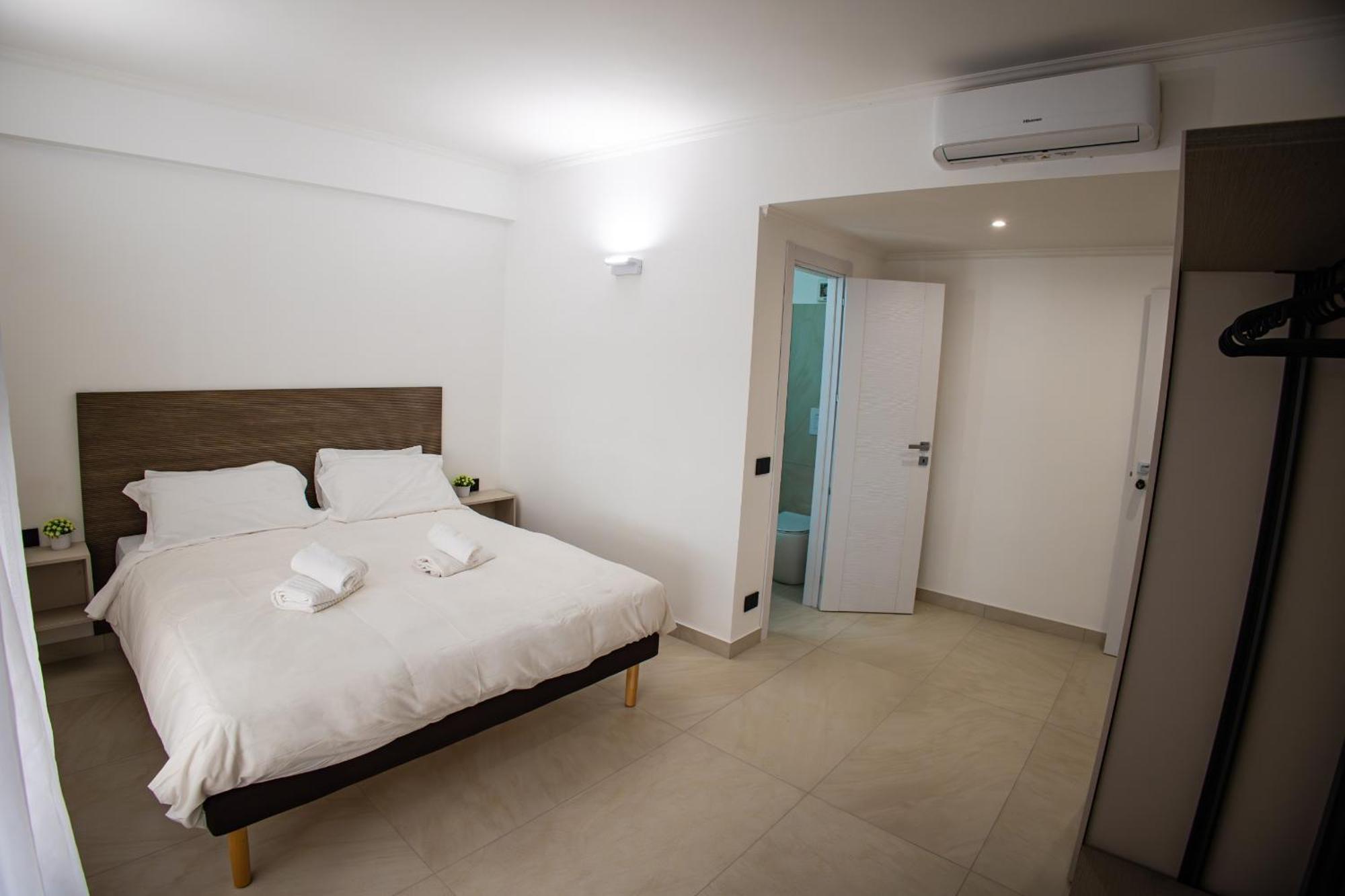 Basic Double or Twin Room