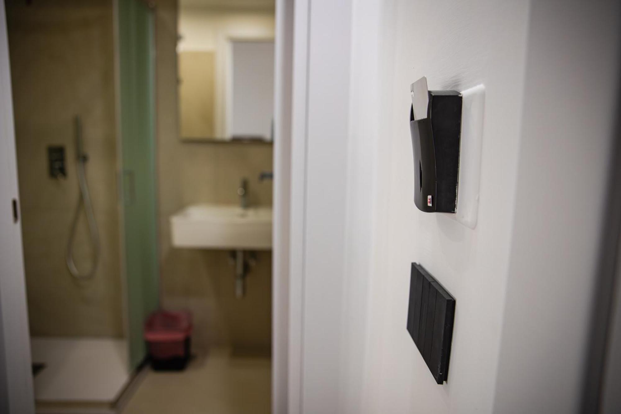Twin Room Private Bathroom