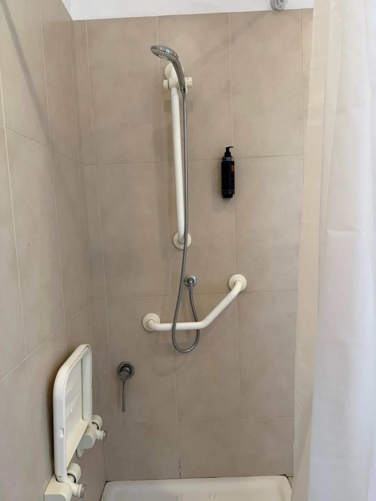 Double or Twin Room - Disability Access