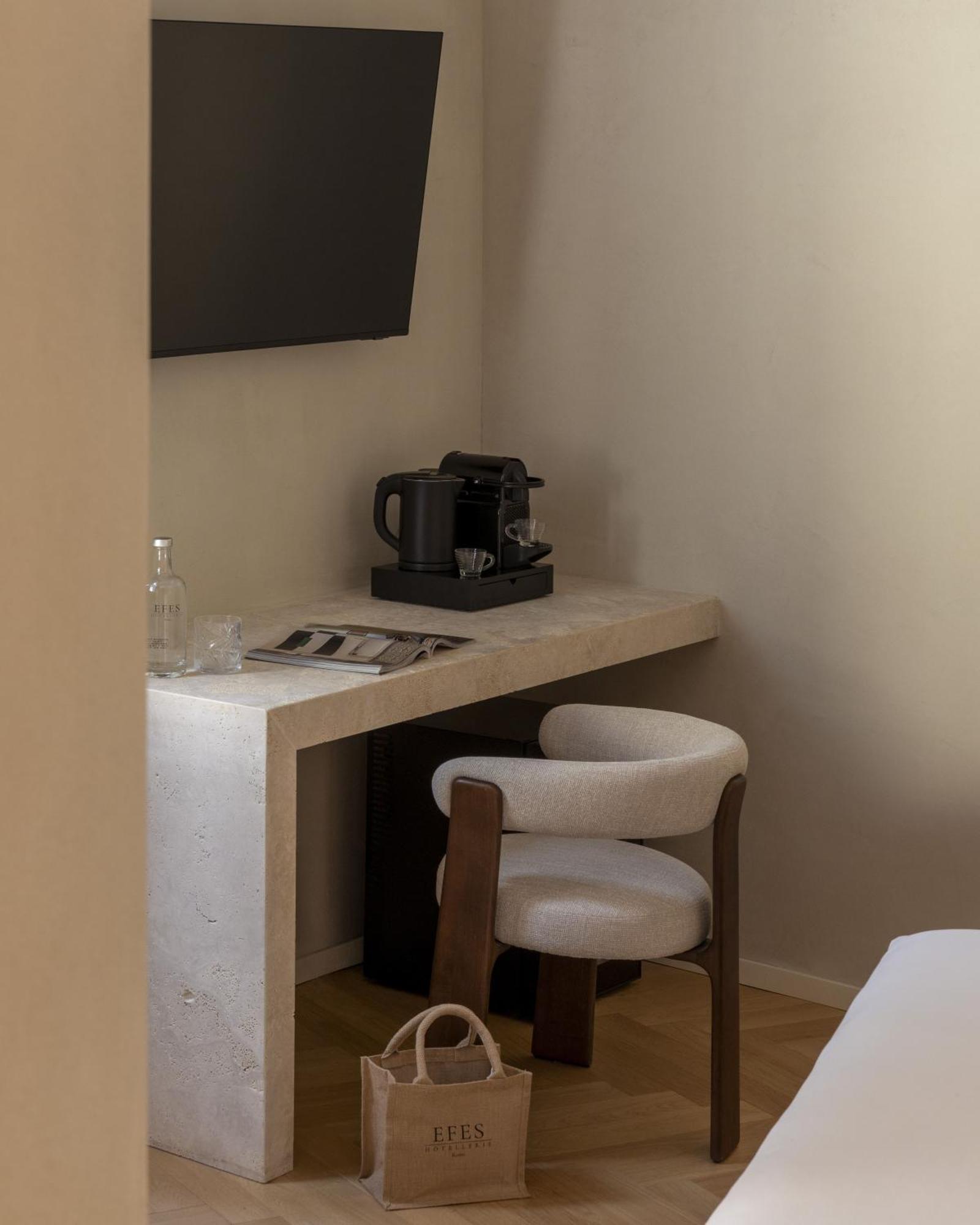 Double Room Via del Corso 525