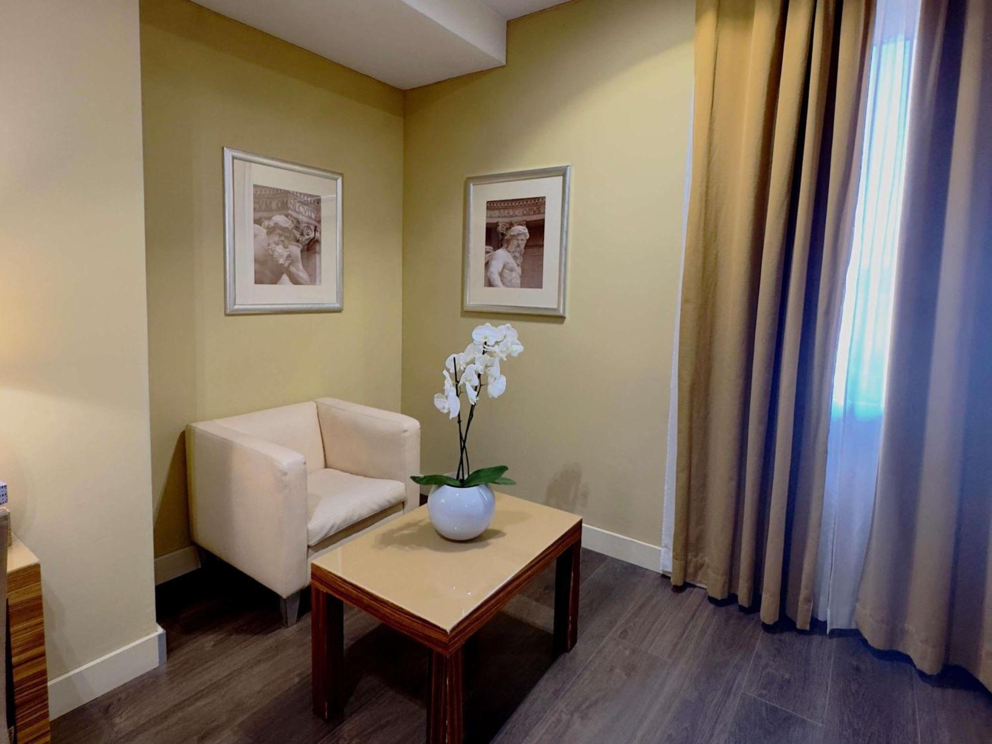 Privilege Luxe Room