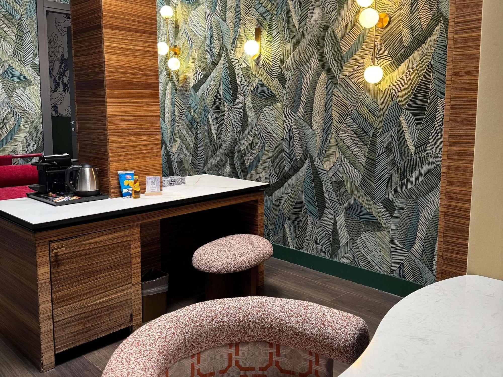 Junior Suite Two Spaces Terrace