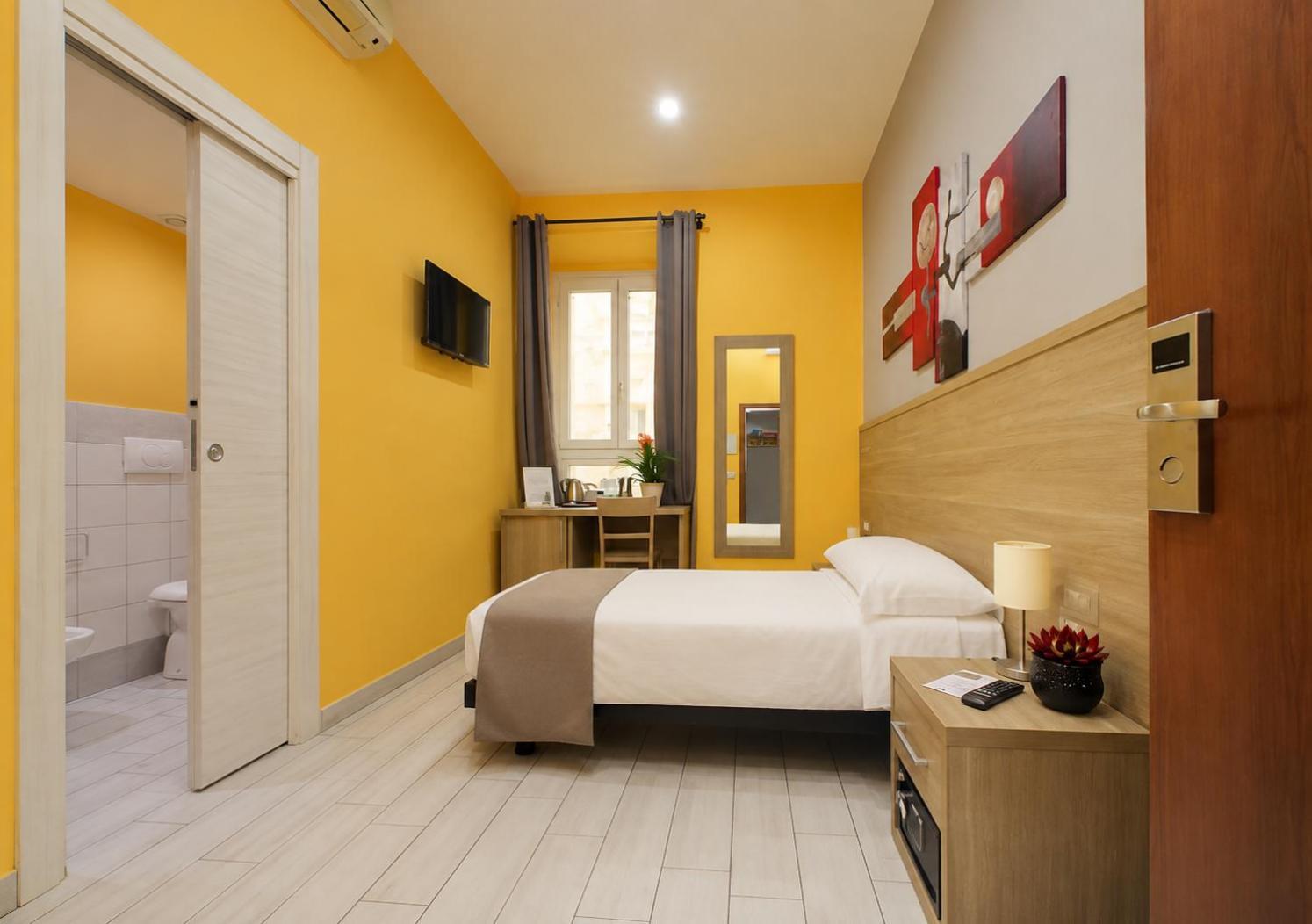 Single Room Private Bathroom