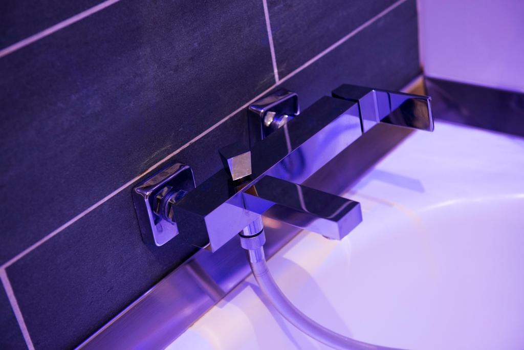 Deluxe Double or Twin Room Spa Bath