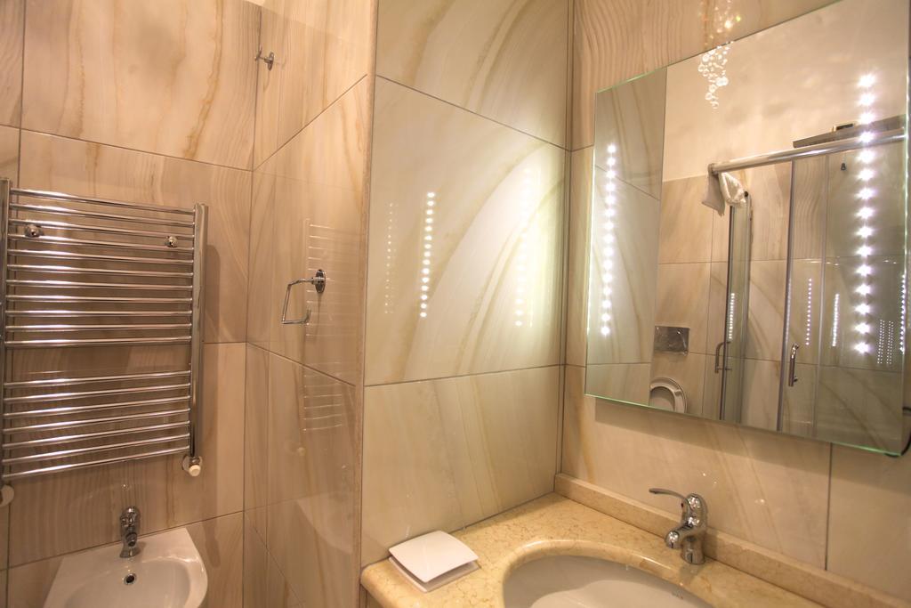 Deluxe Double Room Balcony