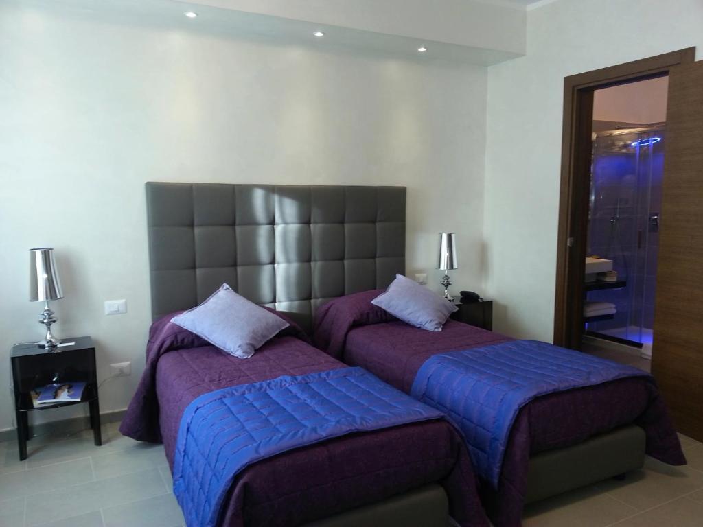 Double or Twin Room,110332011:JPEG