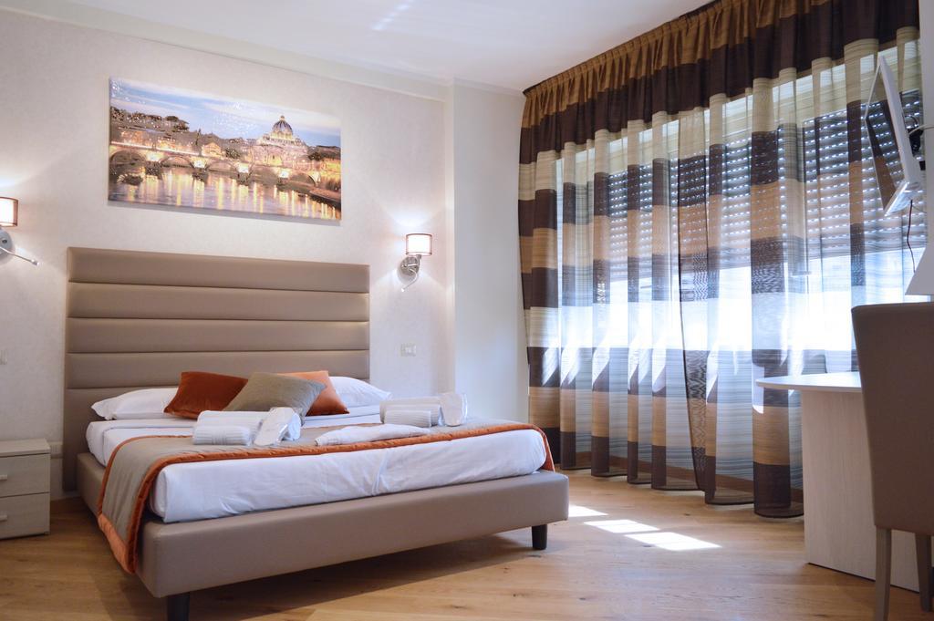 Quadruple Room with Balcony,394664832:JPEG