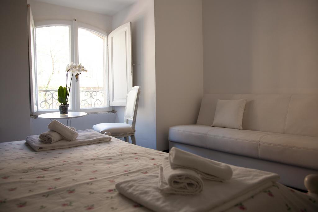 Superior Triple Room Via Leone IV 38