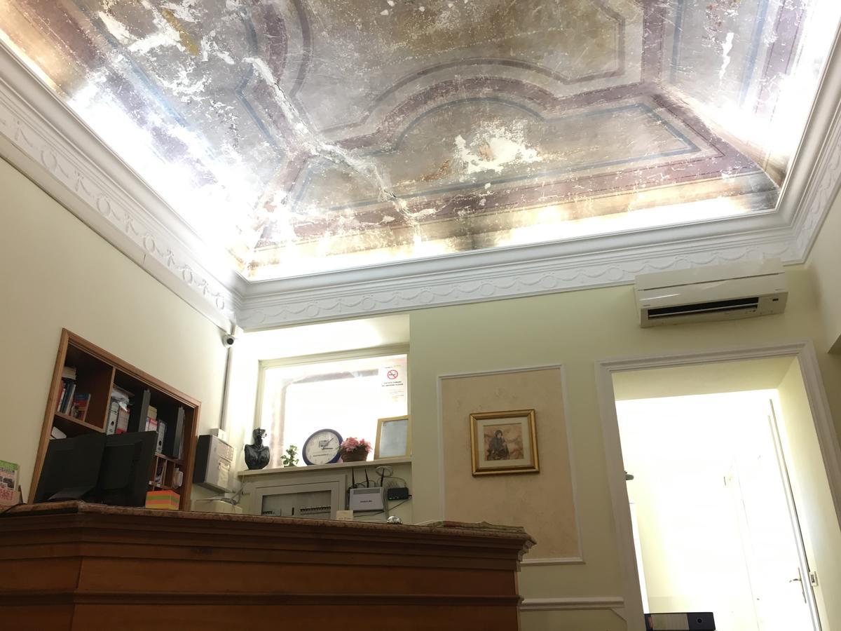 Deluxe Double Room,1207188865:JPEG