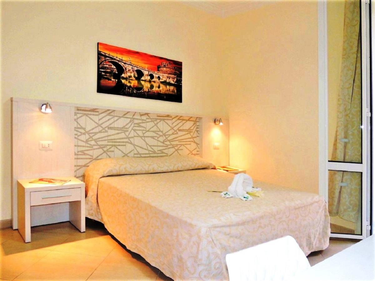 Double or Twin Room Separate Building,695511723:JPEG