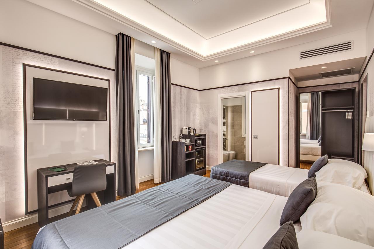 Superior Triple Room