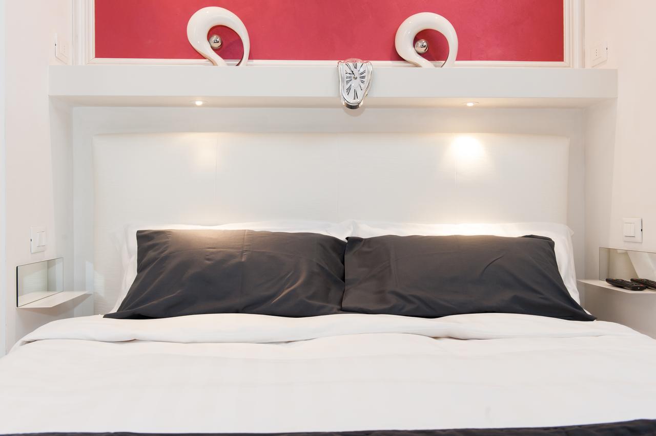 Suite with Terrace,669784275:JPEG