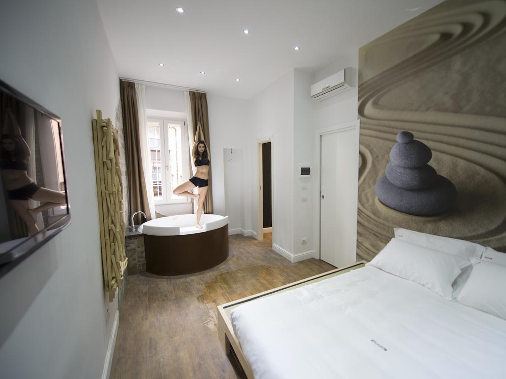 Suite with Spa Bath