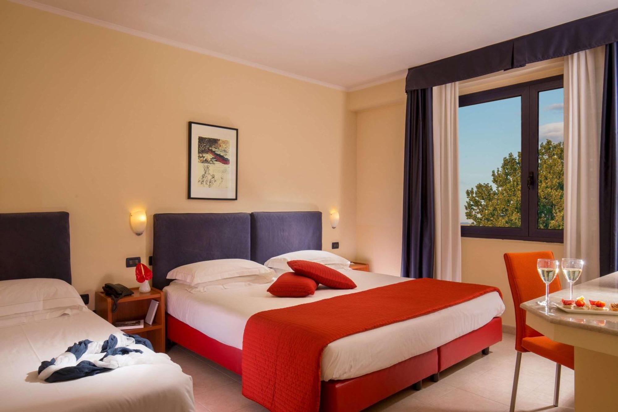 Triple Room