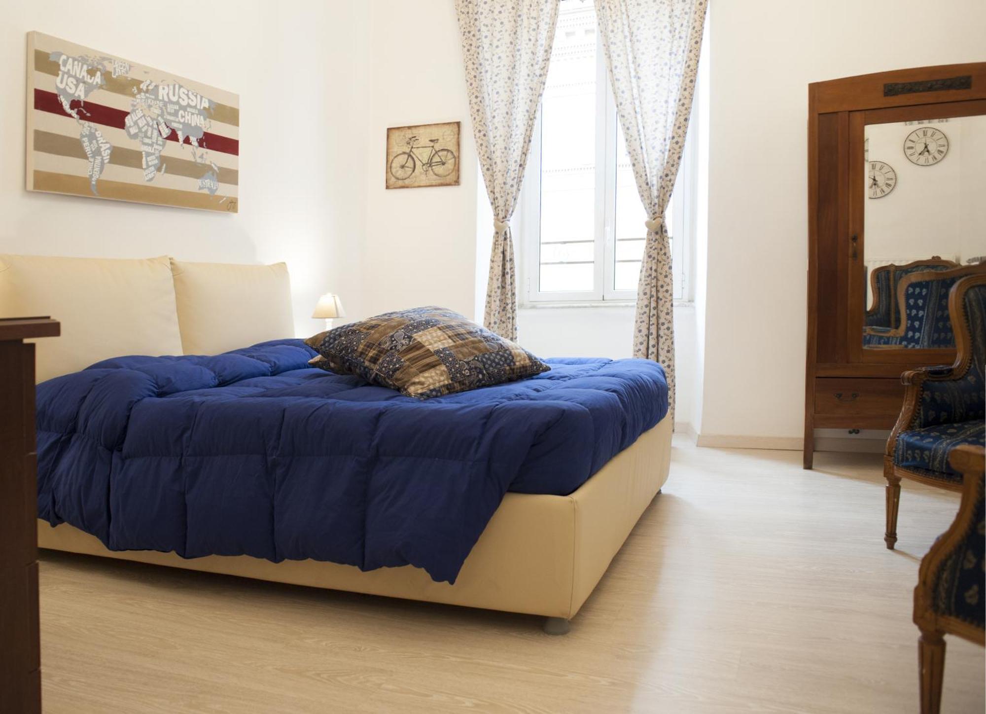 Double Room with Private External Bathroom