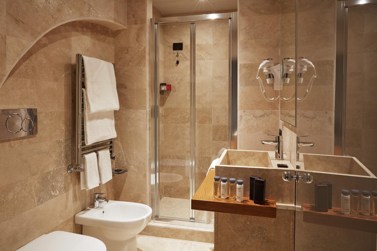 Classic Double or Twin Room,918324877:JPEG