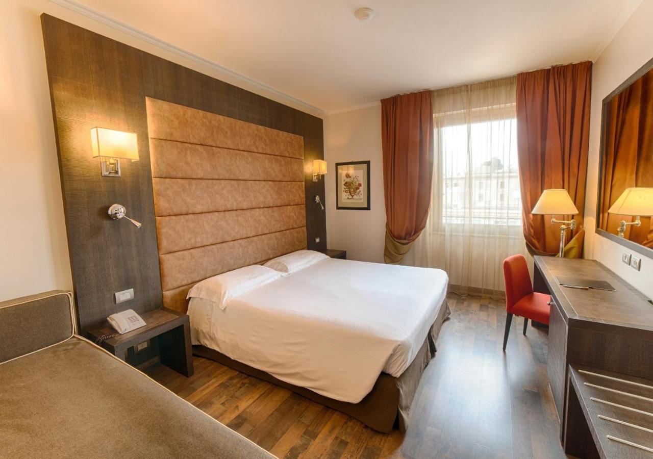 Classic Triple Room,913783642:JPEG