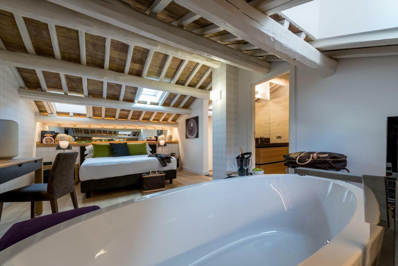 Junior Suite,819351227:JPEG