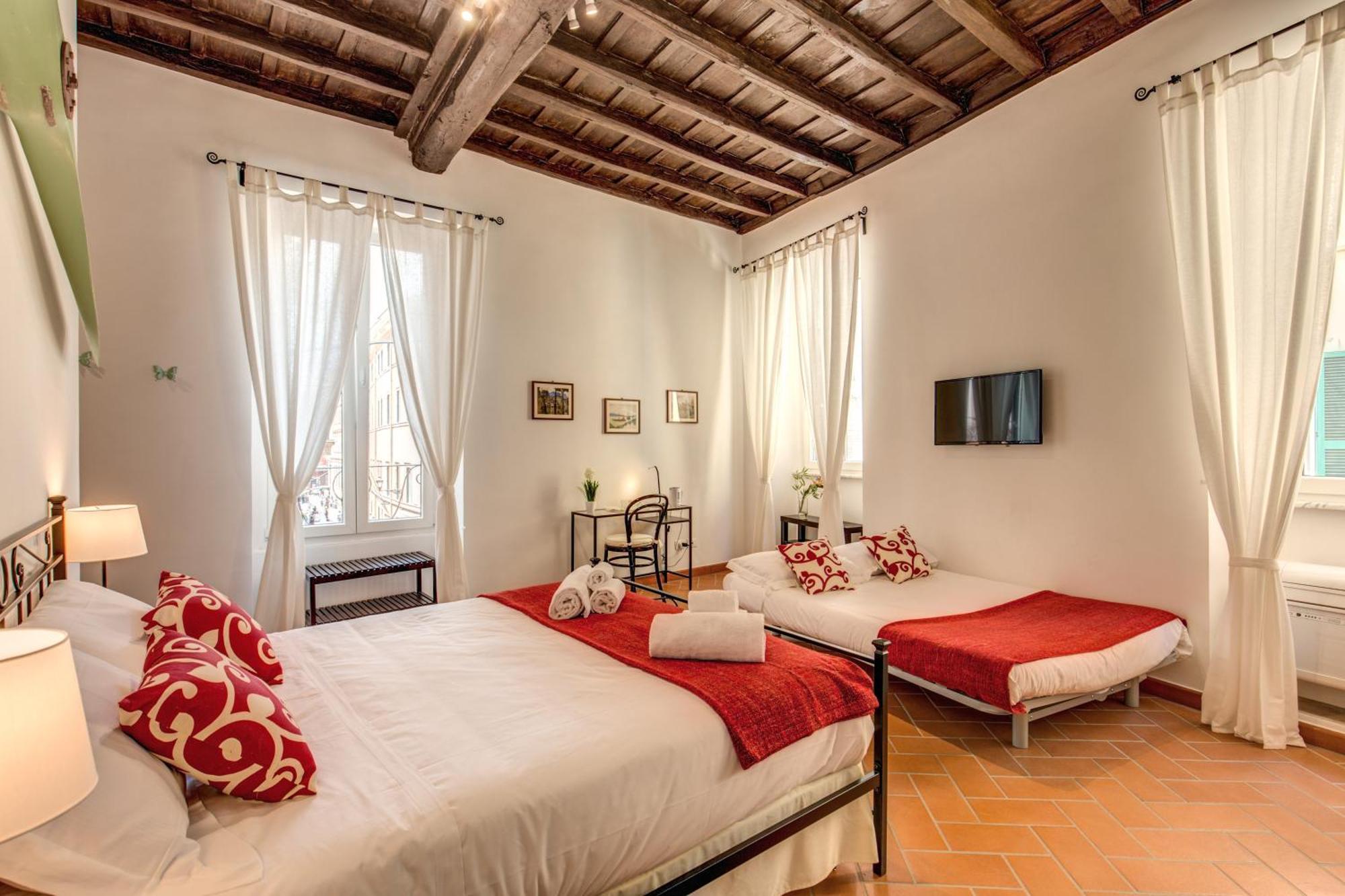 Deluxe Quadruple Room