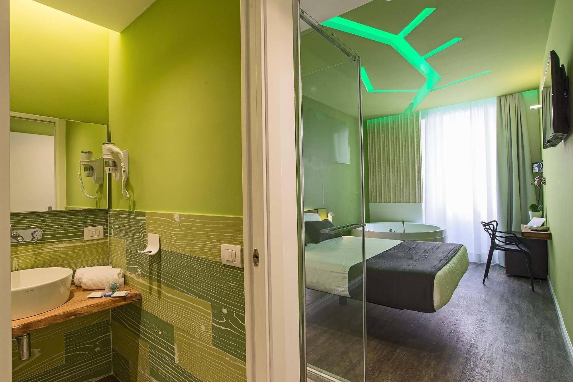 Suite Spa Bath