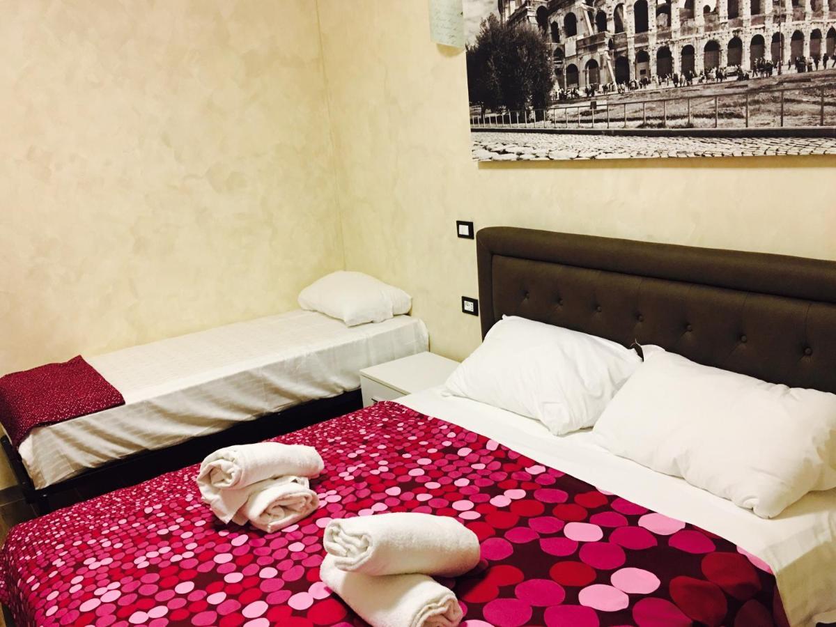 Triple Room with Private Bathroom