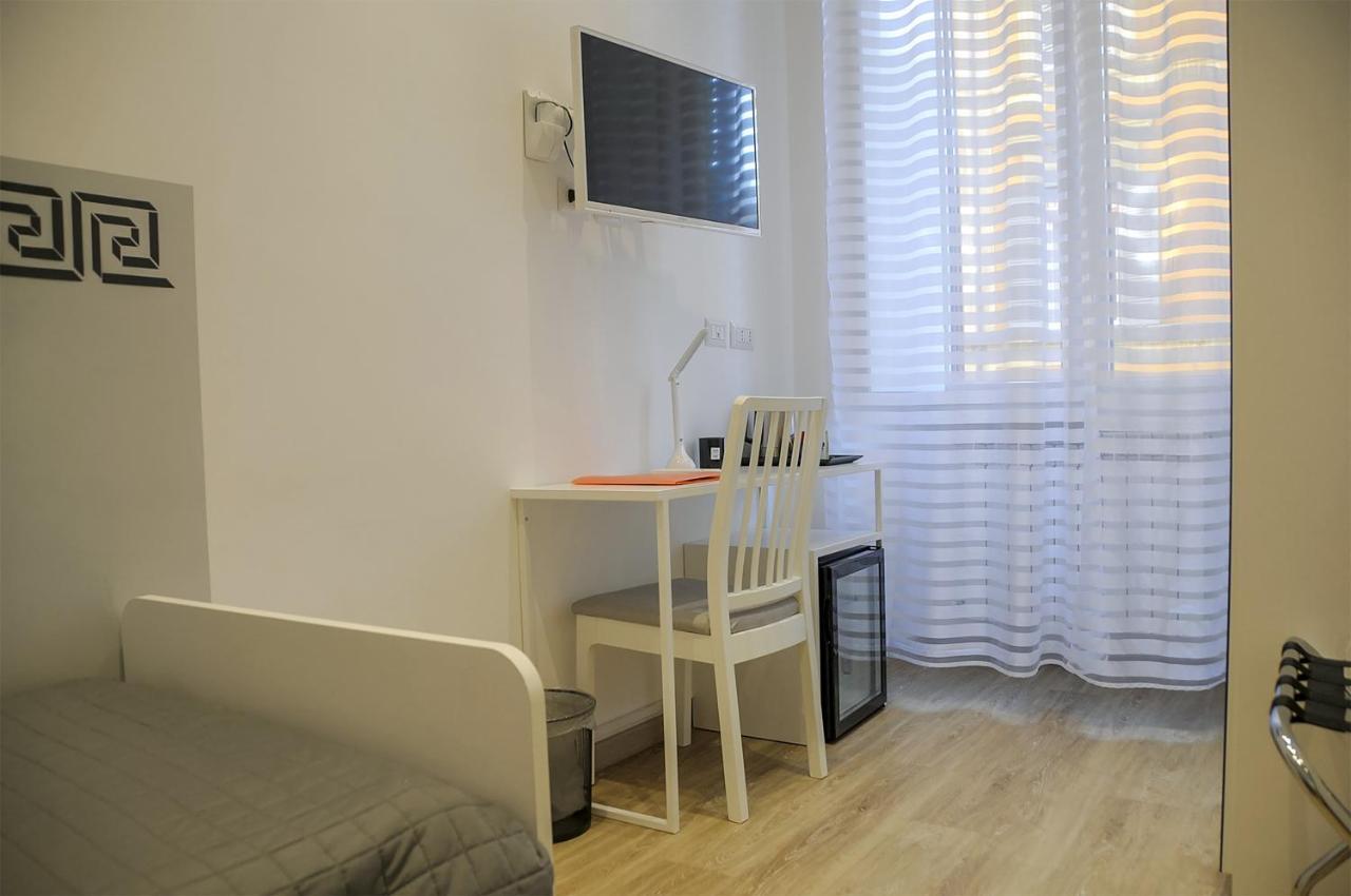 Single Room with Private Bathroom