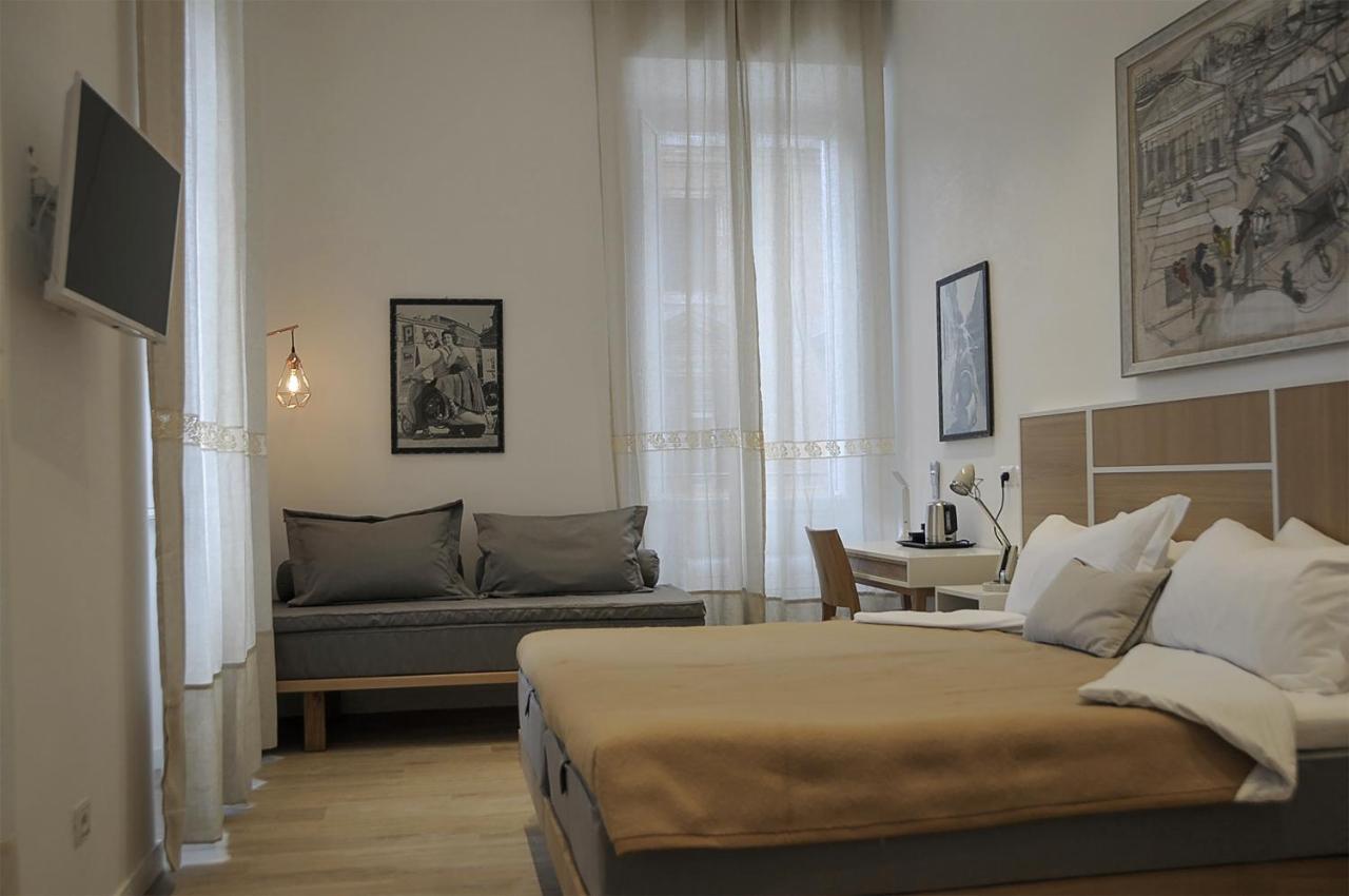 Triple Room with Private Bathroom