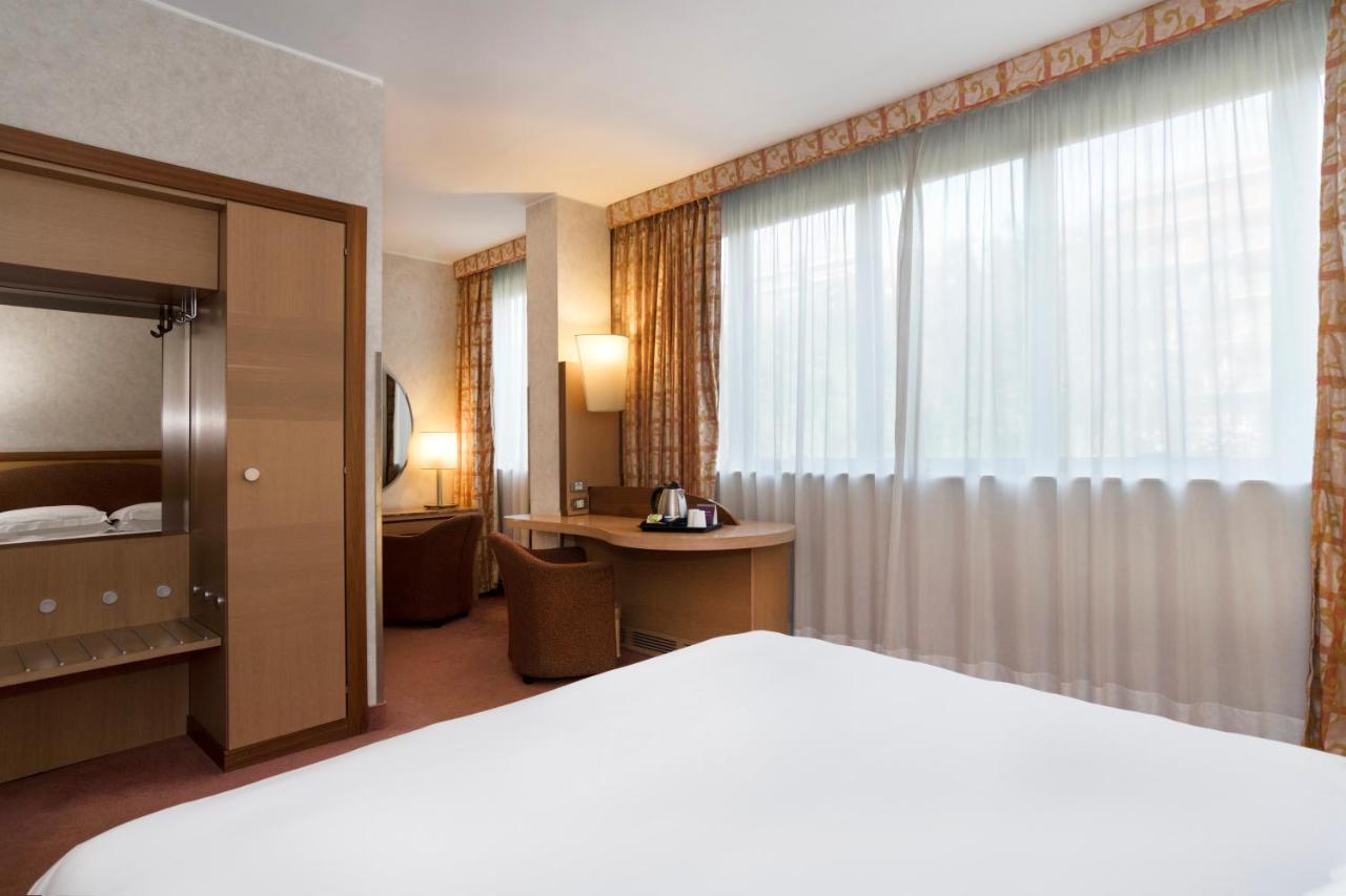 Standard Double Room with one Queen Bed,1704856383:JPEG