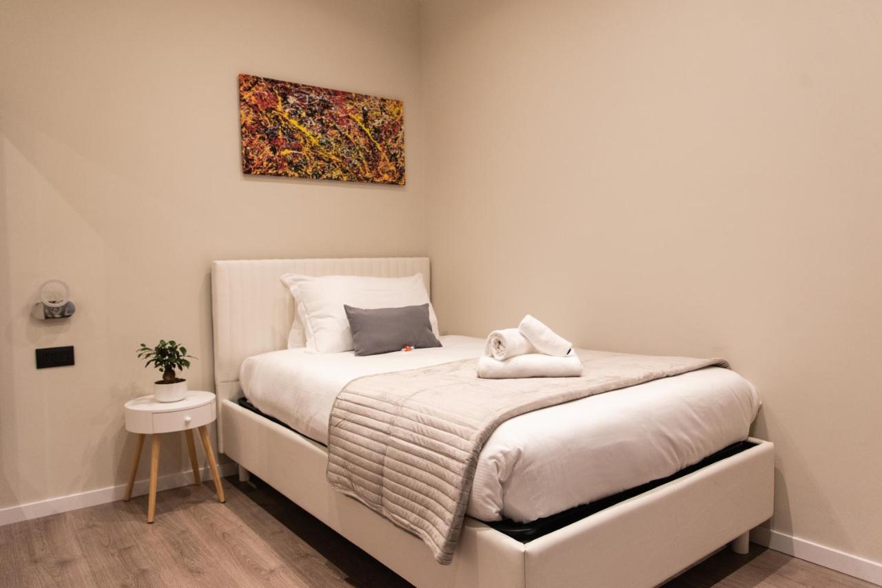 Single Room Private Bathroom