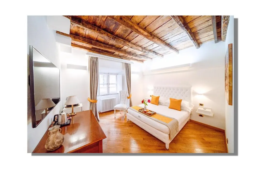 Maison Spagna Suites-1