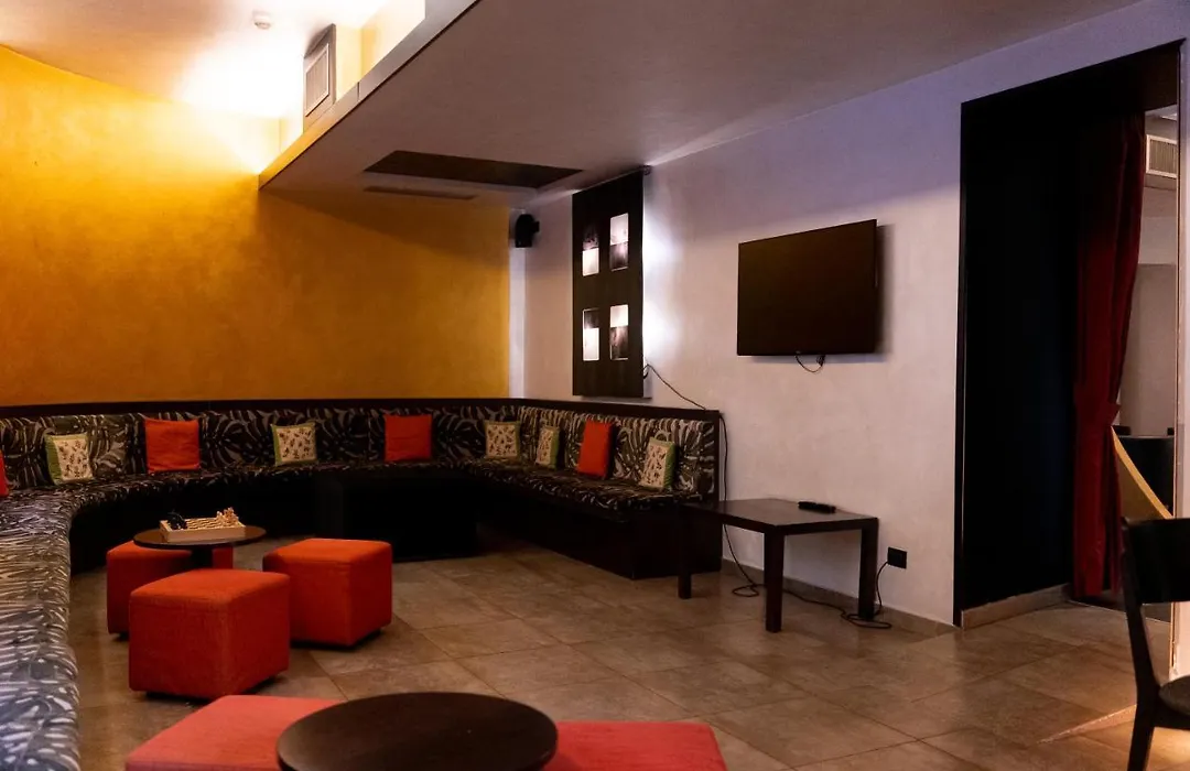 Hotel Re Di Roma-1