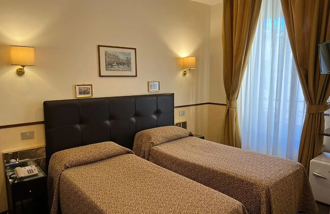 Hotel Garda-1