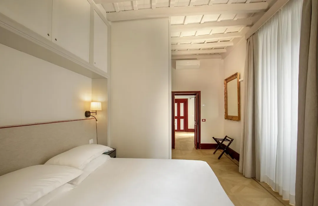 Boutique Hotel Campo De' Fiori-1