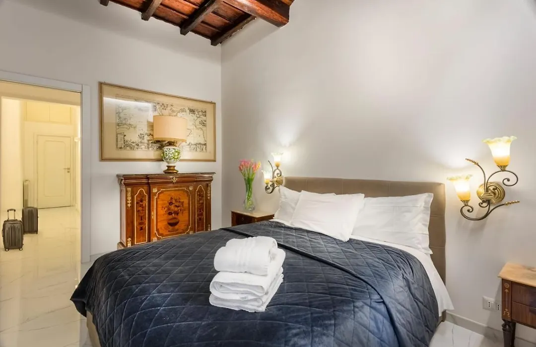 Daphne Trevi Suites-1
