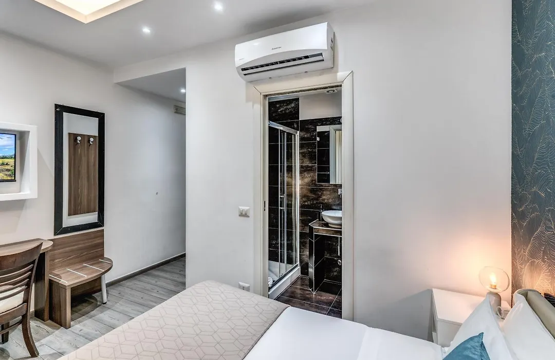 Spagna Boutique Suites-1