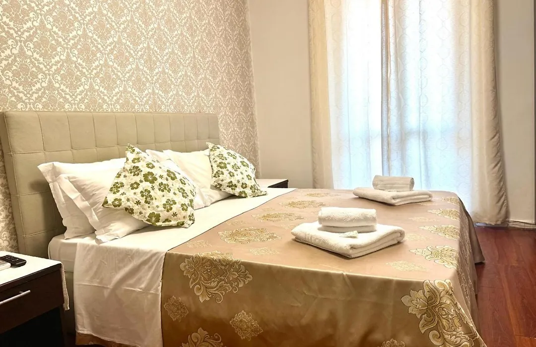 Green Guesthouse-1