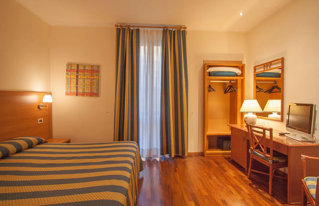 Hotel Laurentia-1