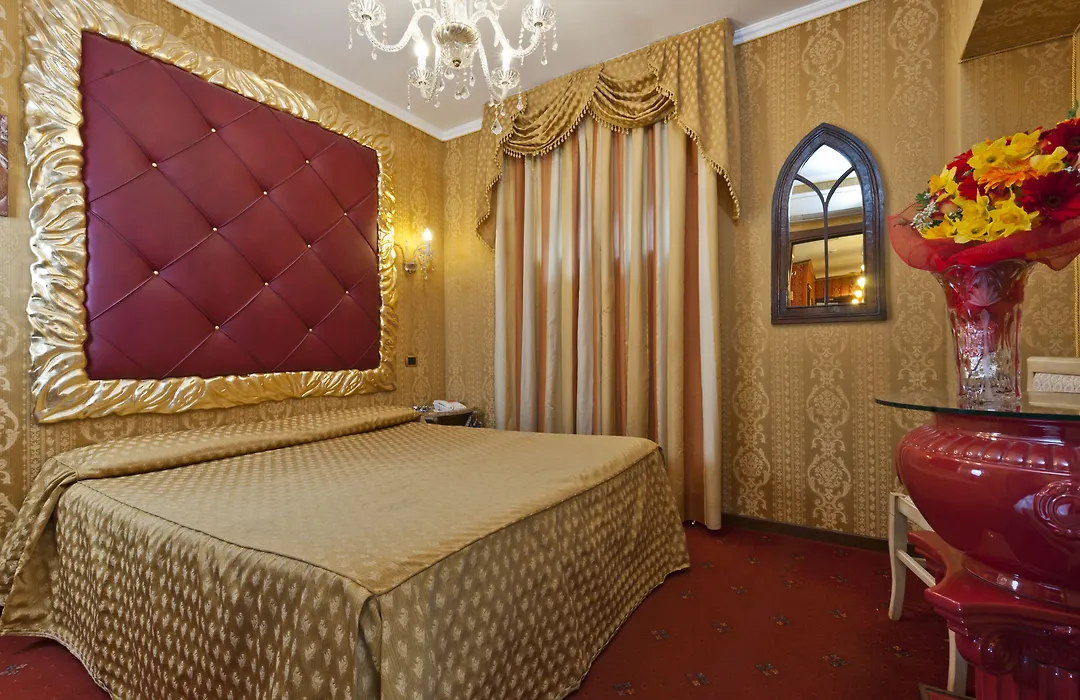 Hotel Relais Dei Papi-1