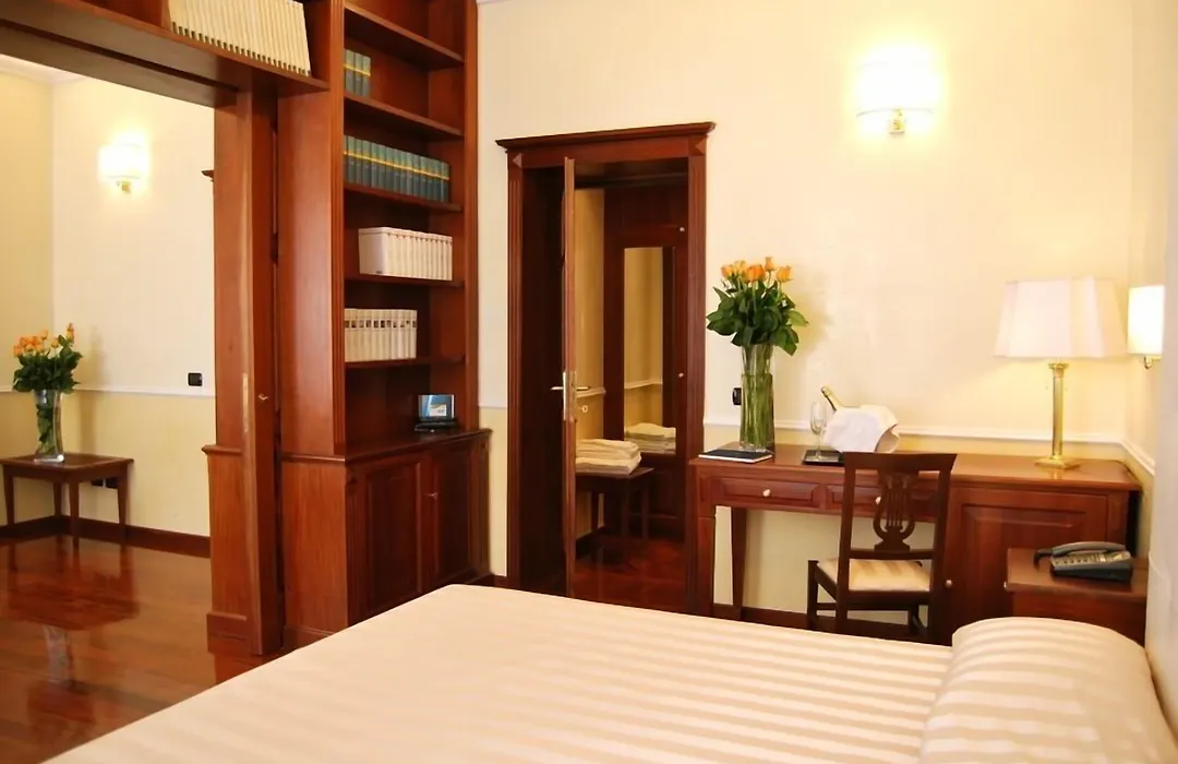 Luxury Ludovisi Rooms-1