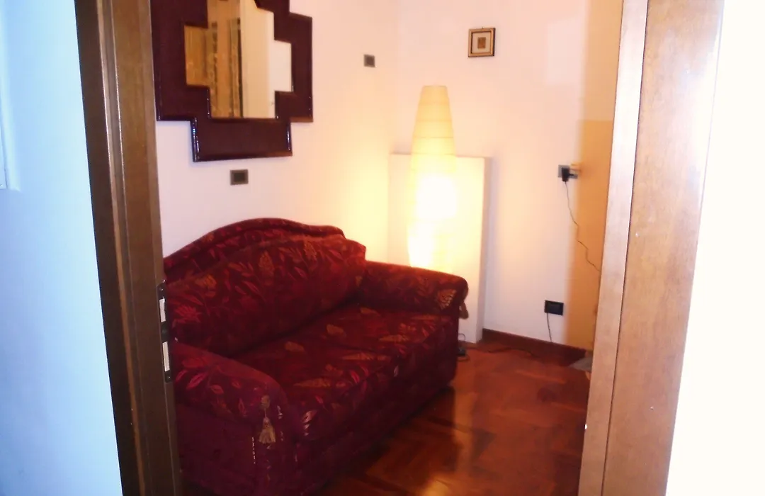 Max House-1