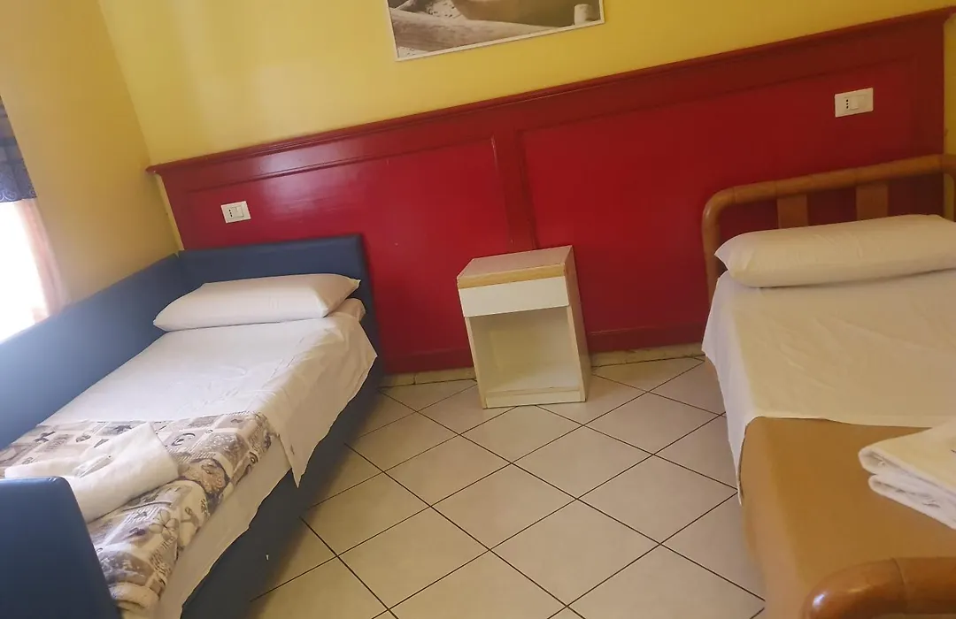 Fanti Rooms-1