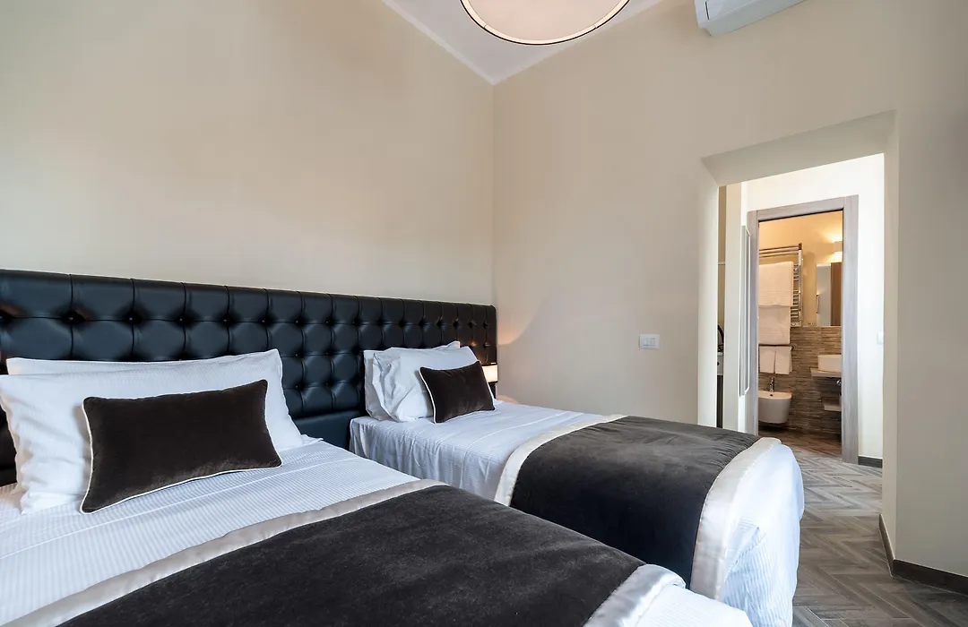 Foro Romano Luxury Suites-1