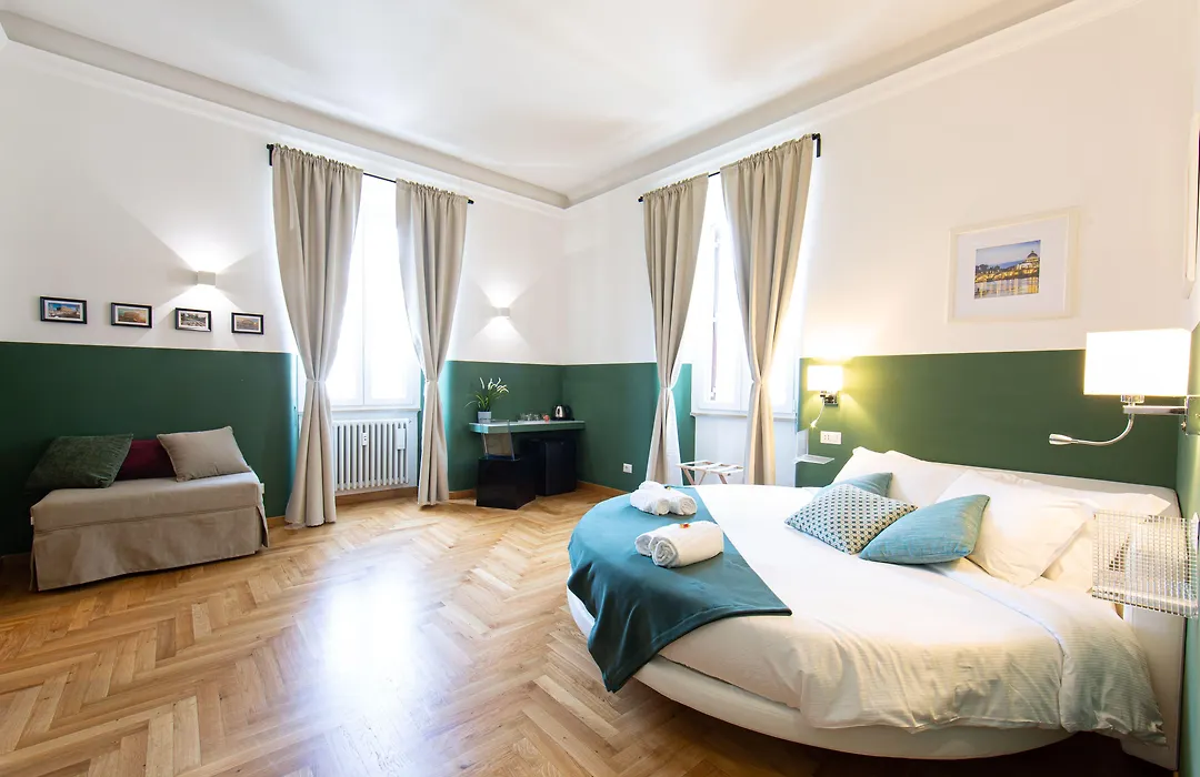 Lombardia40 Luxury Suites-1