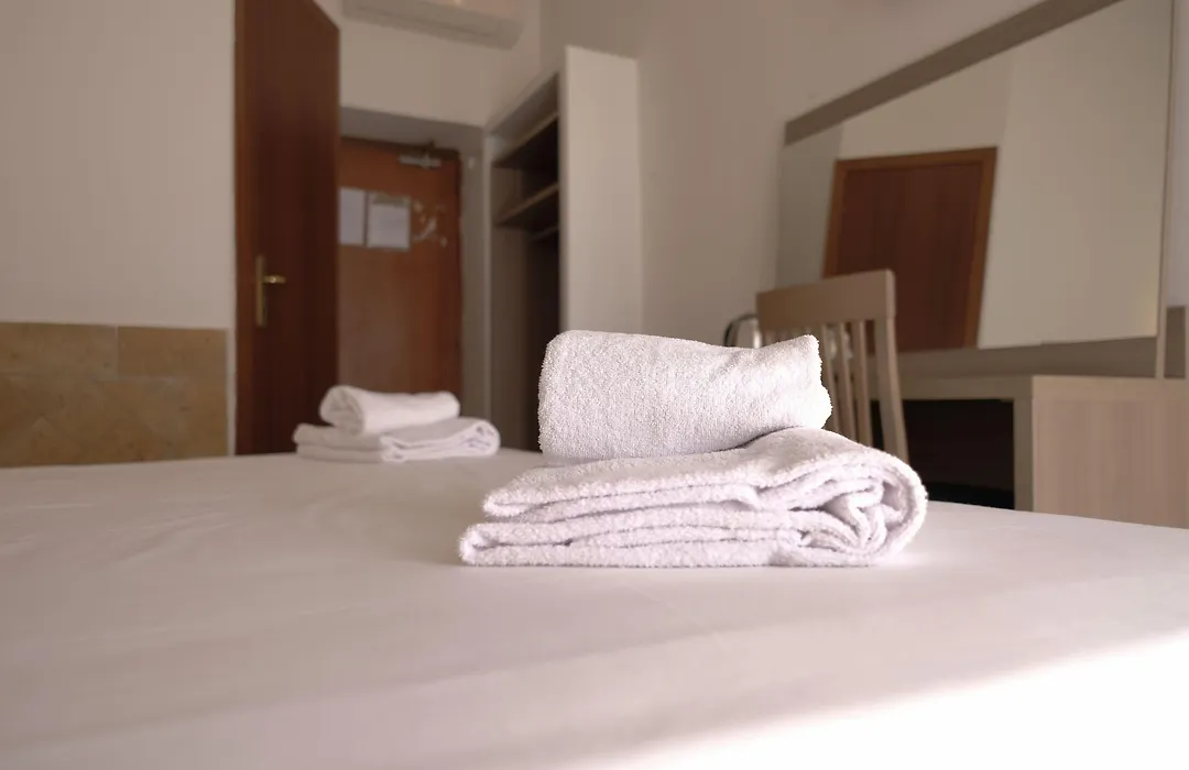 Hotel Alex Square-1