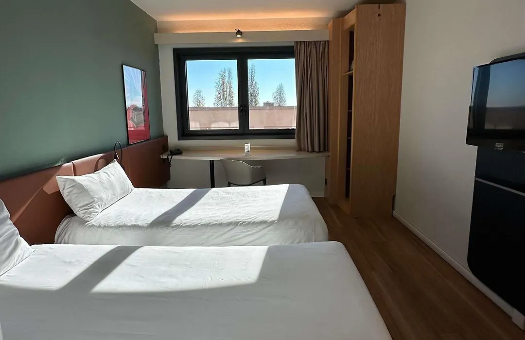 Ibis Roma Fiera-1