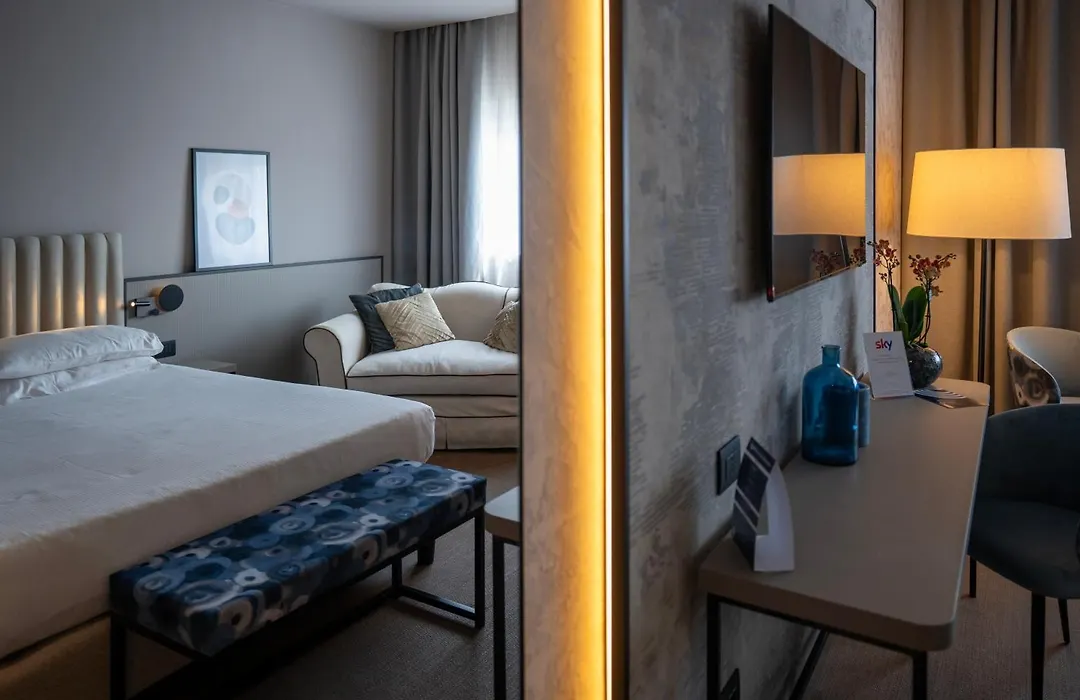 Bv Hotel Oly-1