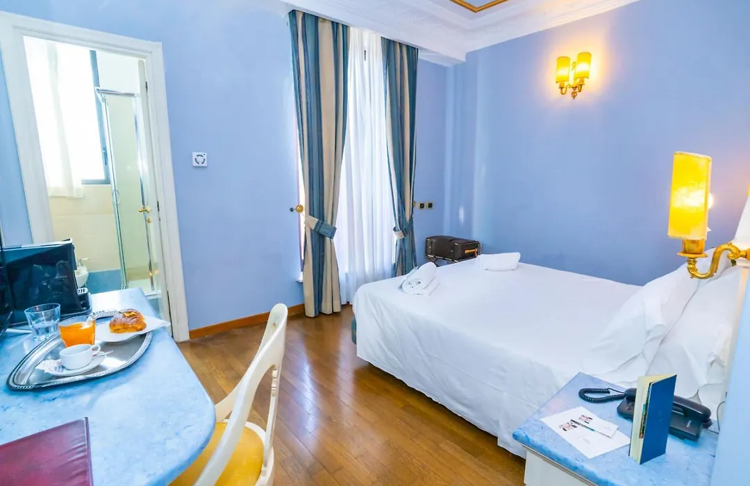 Hotel La Lumiere Di Piazza Di Spagna-1