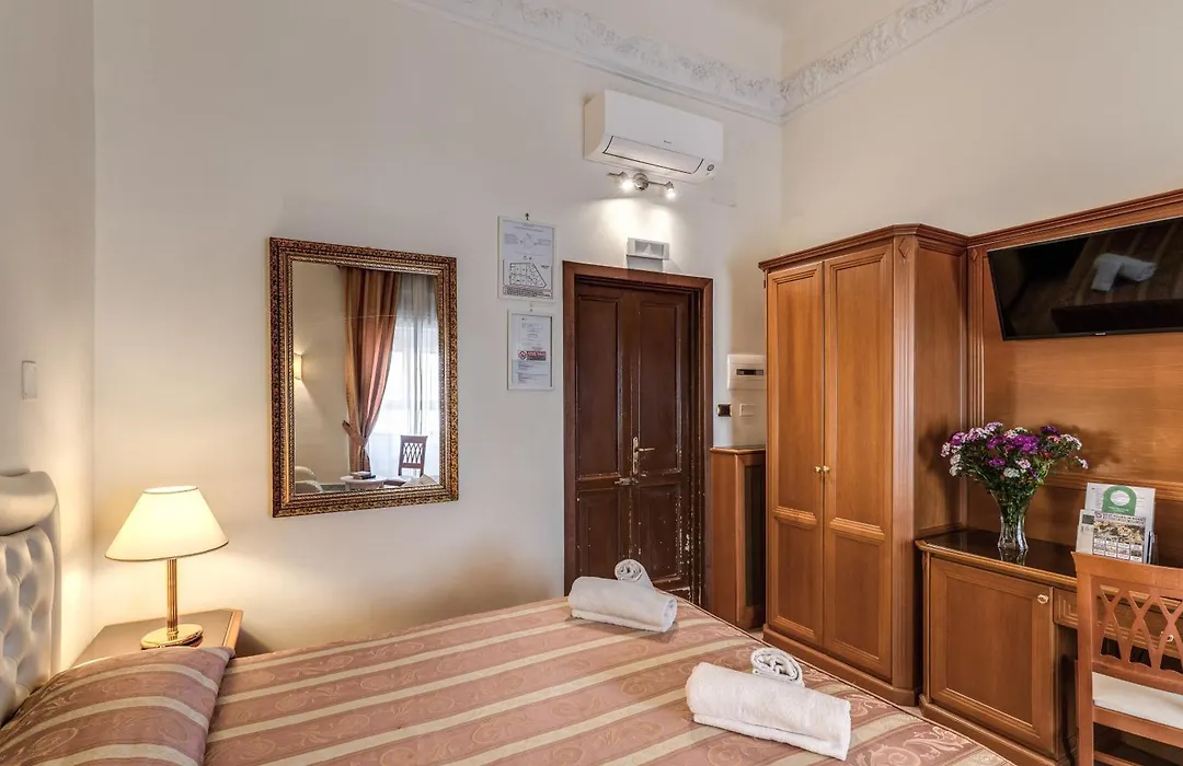 Hotel Labelle-1